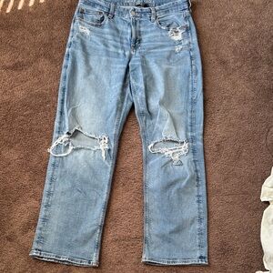 American Eagle Outfitters curvy straight boyfriend jeans
